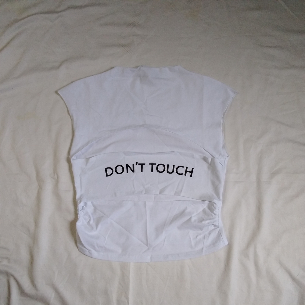 AKIRA White Sleeveless Crop Top with 'DON'T TOUCH' Print
